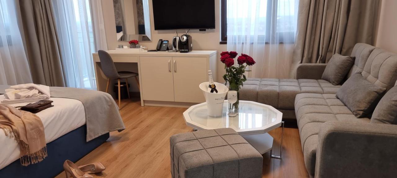 Park Hotel Viasport Gorni Dŭbnik Eksteriør bilde